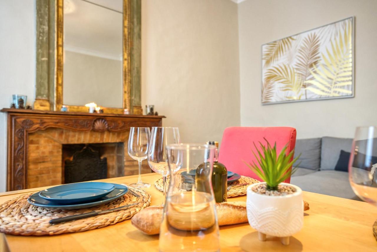 Superbe Appartement 95M2 Proche Arenes- Parking Offert นีมส์ ภายนอก รูปภาพ