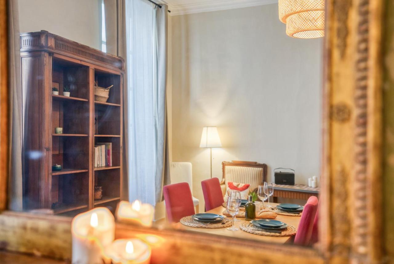 Superbe Appartement 95M2 Proche Arenes- Parking Offert นีมส์ ภายนอก รูปภาพ